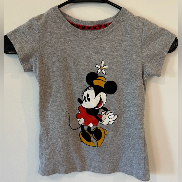 Disney Other - Disney Minnie Mouse Girls Graphic T-Shirt Flocked Minnie Kids Size 4/5